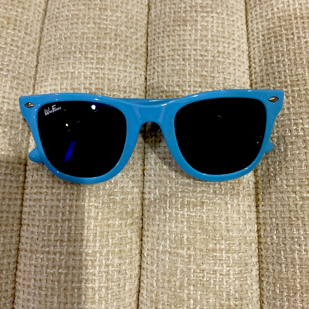 WeFarers toddler sunglasses by Ray Ban Age 0-3